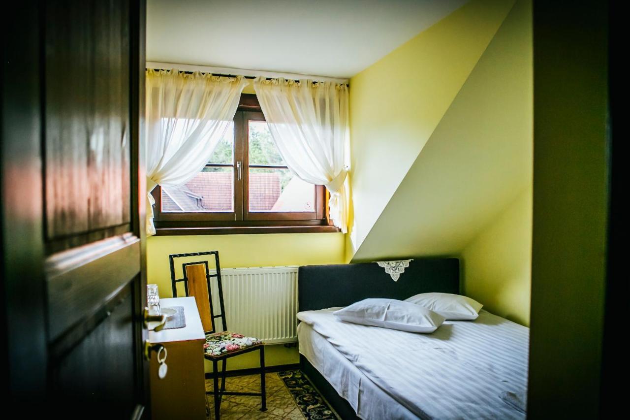 Pirciupio Karcema Hotel Pirciupiai ภายนอก รูปภาพ
